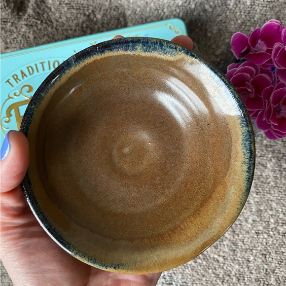 Handmade Pottery Trinket Dish/Spoon Rest - Picture 2 of 8